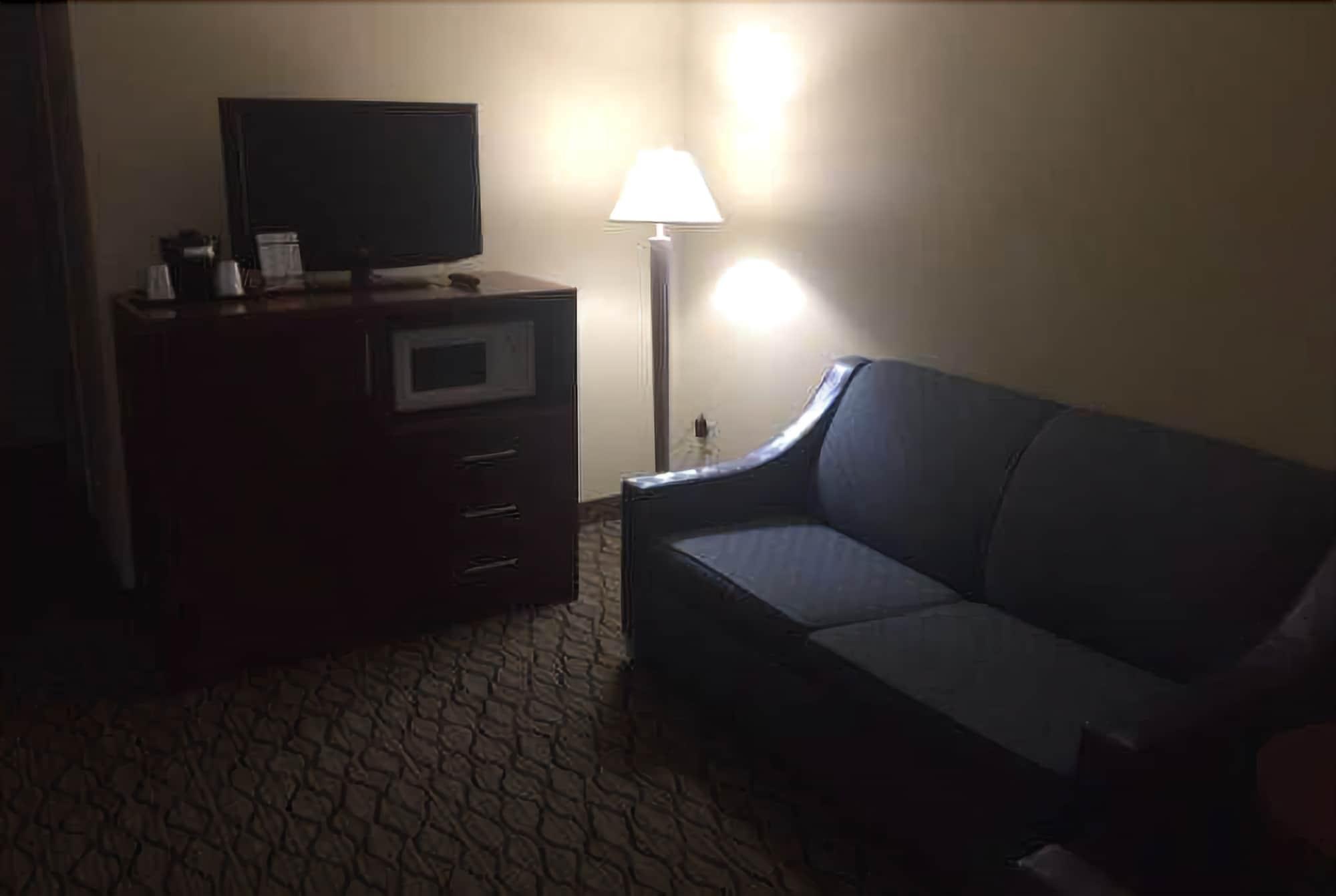 Baymont By Wyndham Mishawaka South Bend Area Ξενοδοχείο Εξωτερικό φωτογραφία